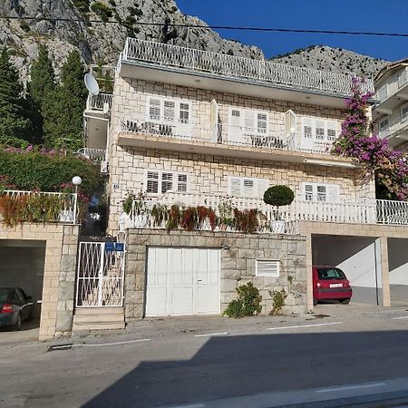 Apartments Ivan - With Parking Omiš Dış mekan fotoğraf
