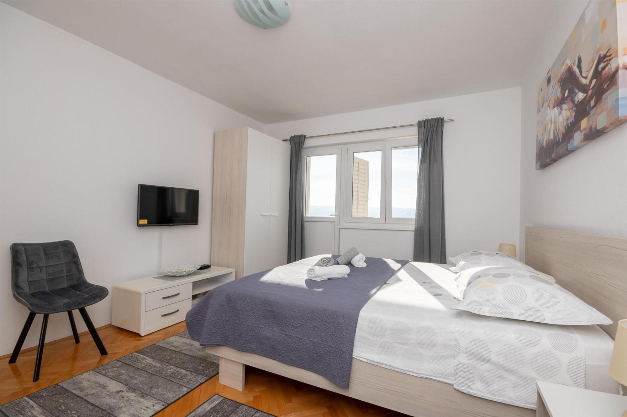 Apartments Ivan - With Parking Omiš Dış mekan fotoğraf