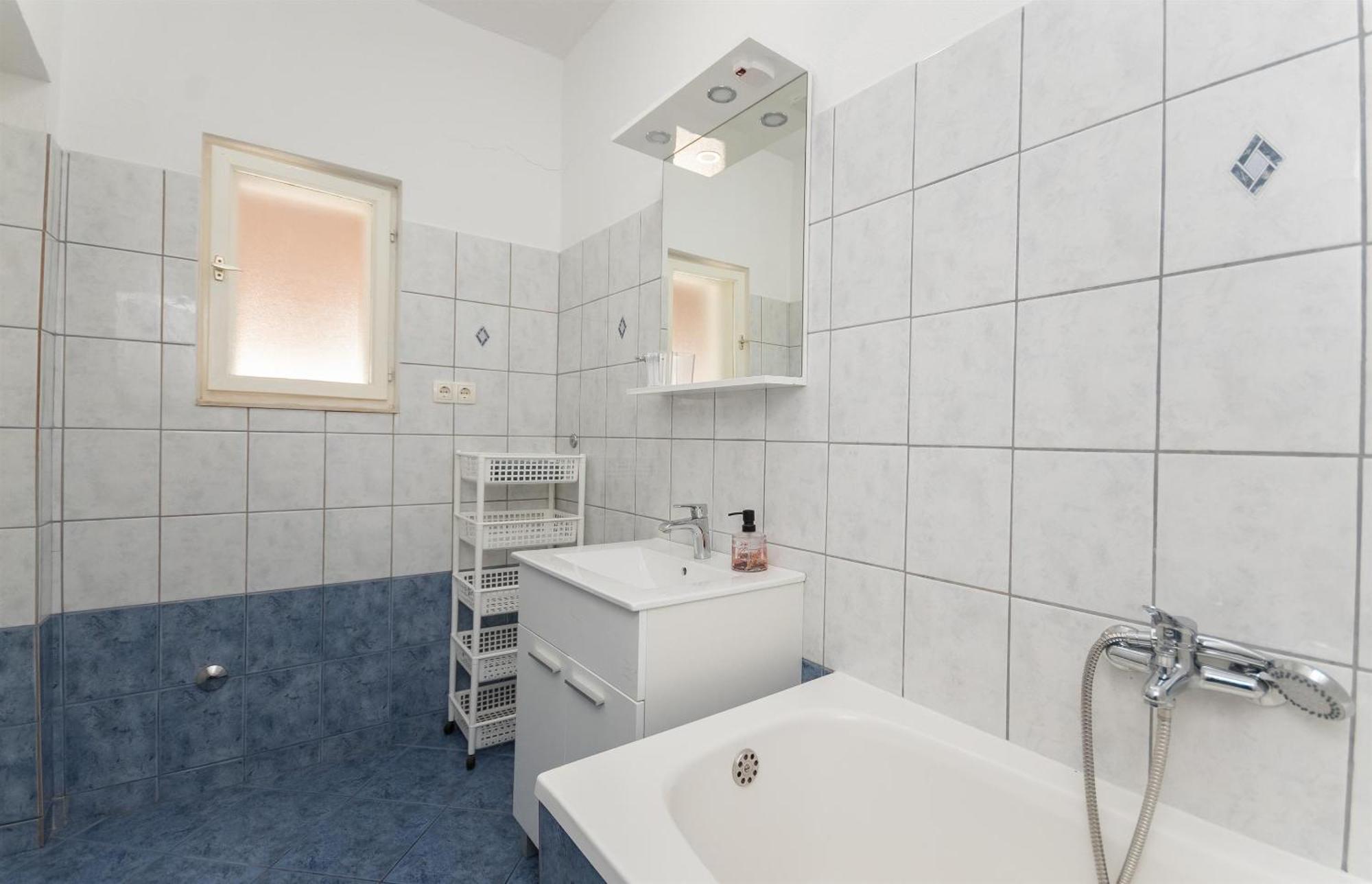 Apartments Ivan - With Parking Omiš Dış mekan fotoğraf