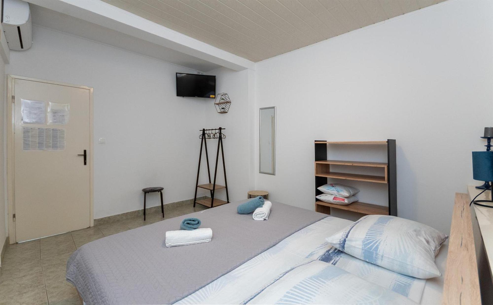 Apartments Ivan - With Parking Omiš Dış mekan fotoğraf