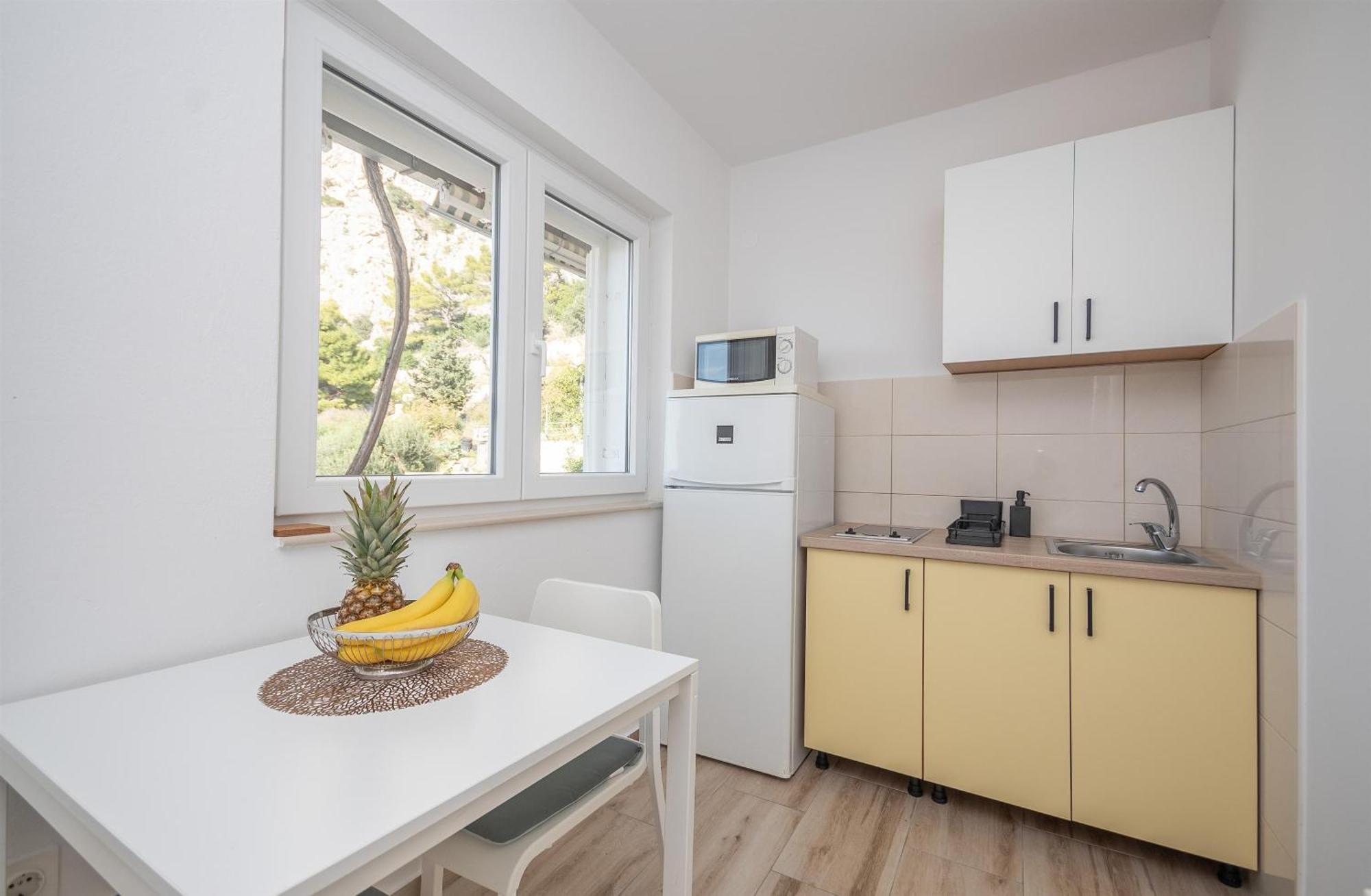 Apartments Ivan - With Parking Omiš Dış mekan fotoğraf