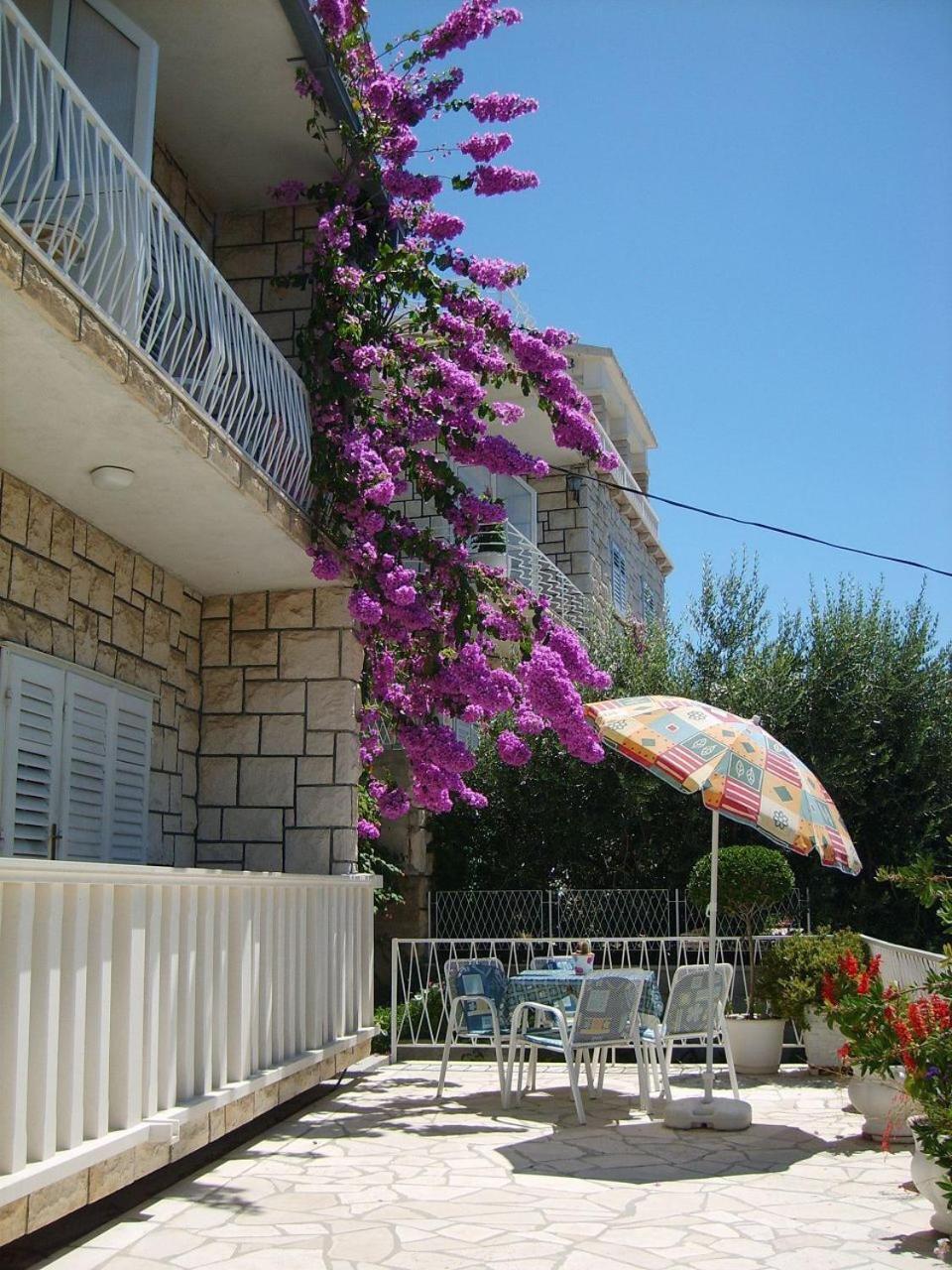 Apartments Ivan - With Parking Omiš Dış mekan fotoğraf